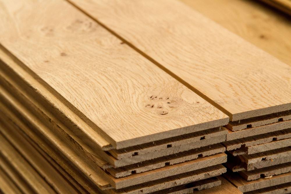 Parquet chêne massif à Bouilly