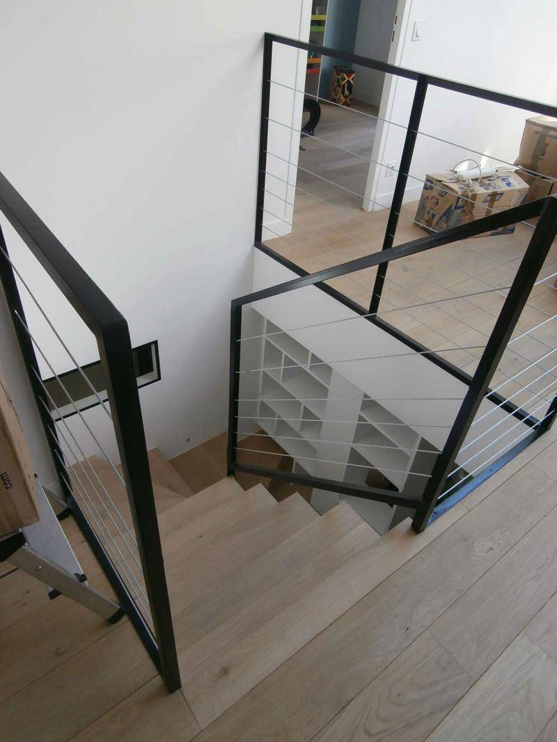 escalier moderne haut